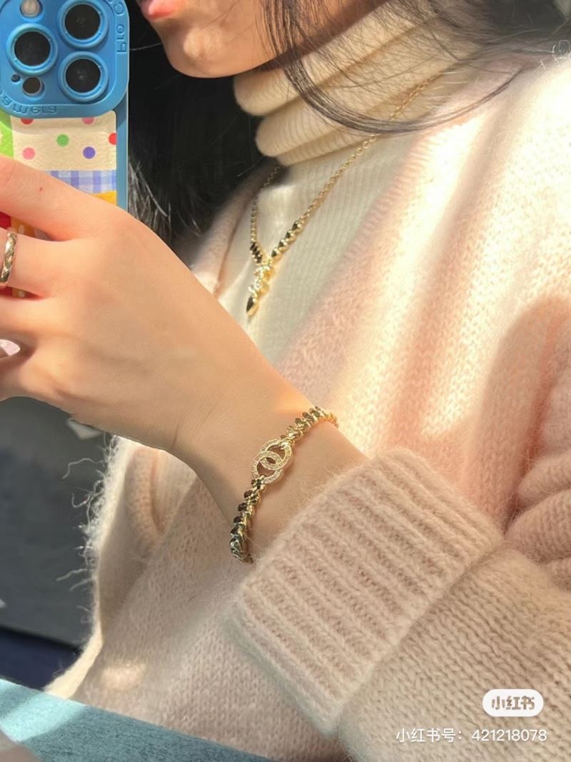 Ch**el bracelets
